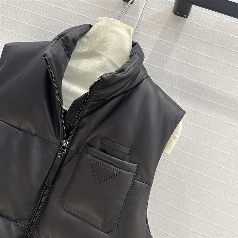 Pra*a genuine leather down vest jacket