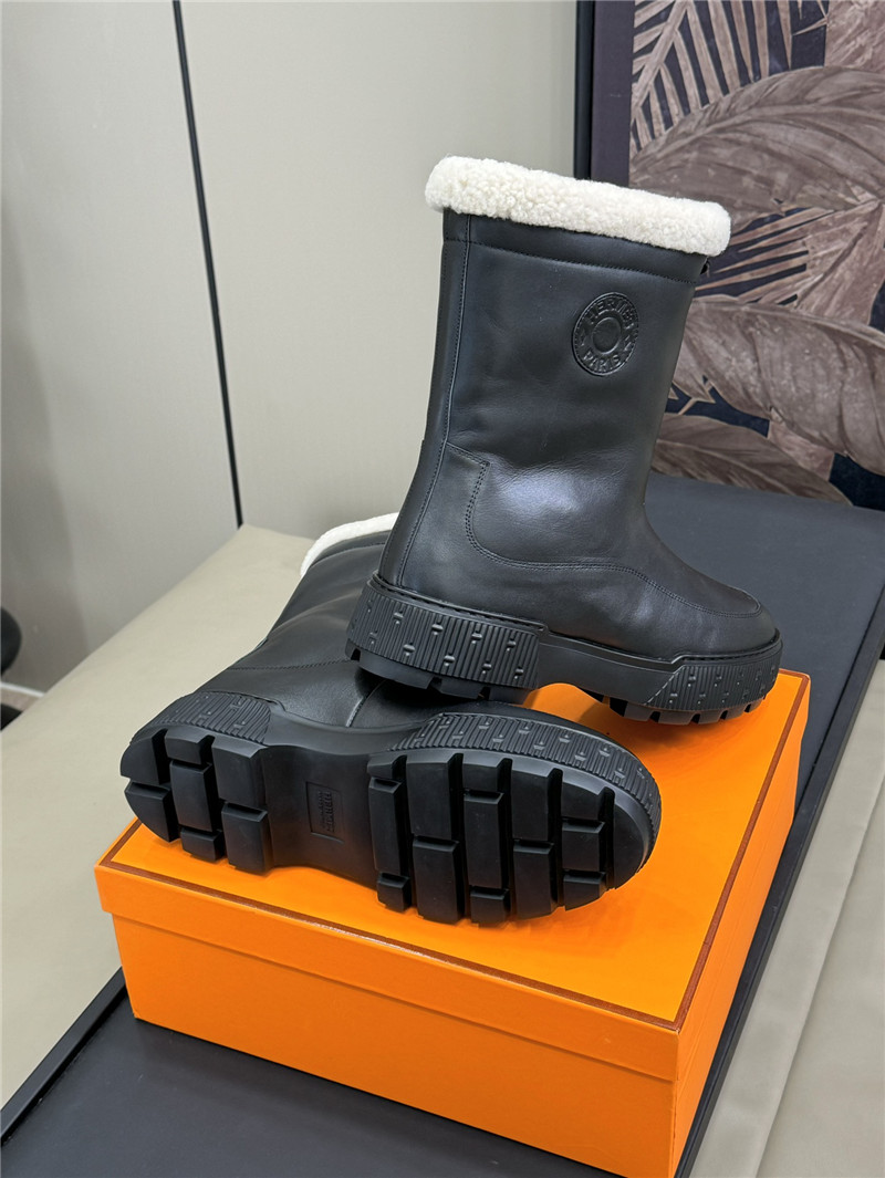 H**me5 journey black leather ankle boots