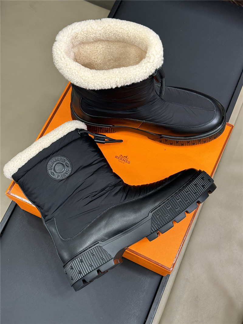 H**me5 journey ankle boots