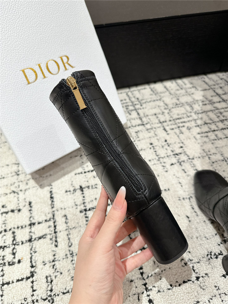 D10r d-shadow heeled ankle boots