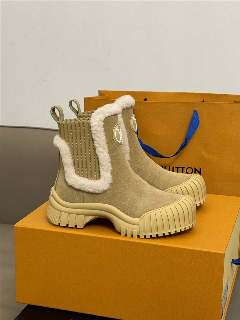 l0vis Vvtt0n ruby flat ranger boots in beige
