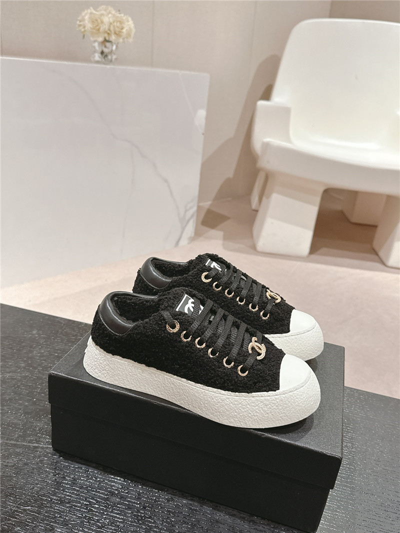 Ch**el wool low top sneakers black