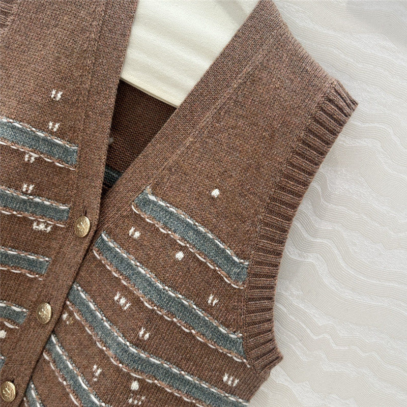 Ch**el striped cashmere knitted vest