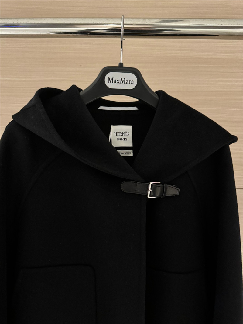 H**me5 cashmere hooded coat