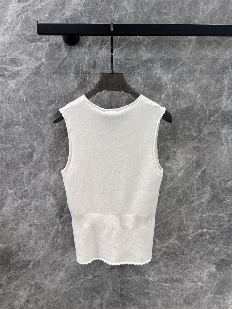 Ch**el v-neck knitted vest
