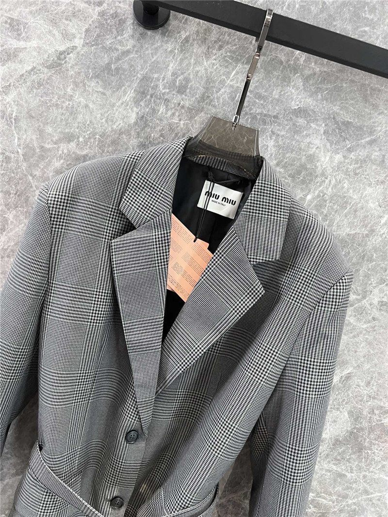 M1um1u belted suit jacket