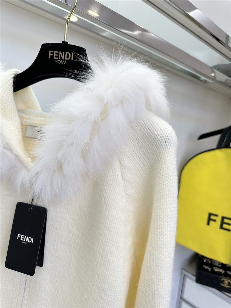 F**di fur-trim hooded zip sweater white