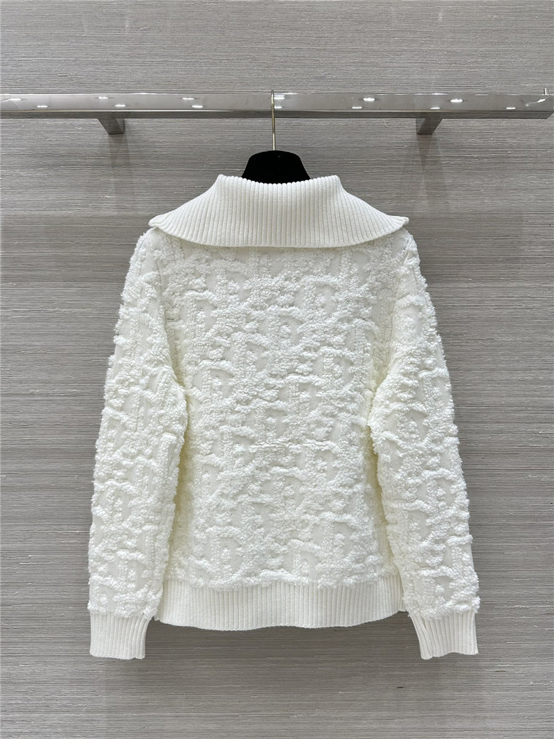 D10r oblique half-zip jacquard sweater white