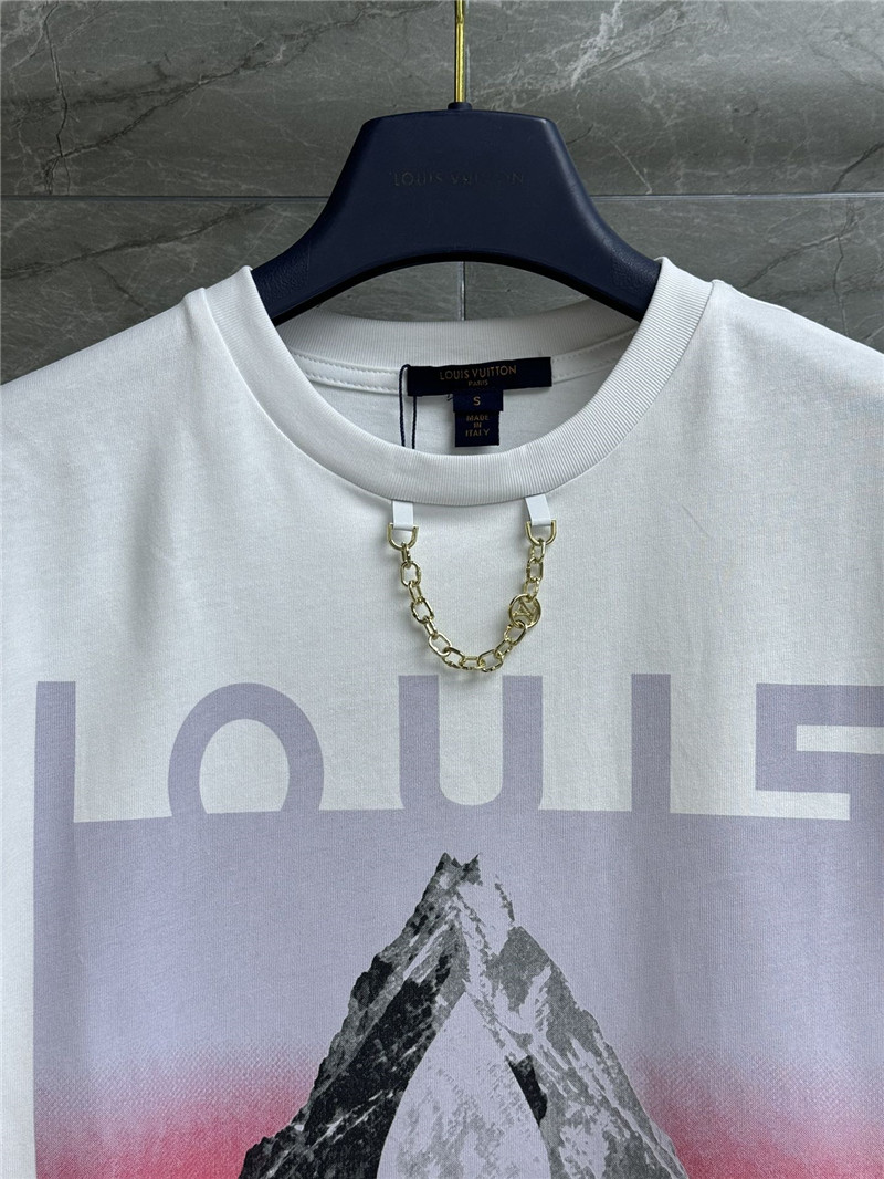 l0vis Vvtt0n lv cropped t-shirt
