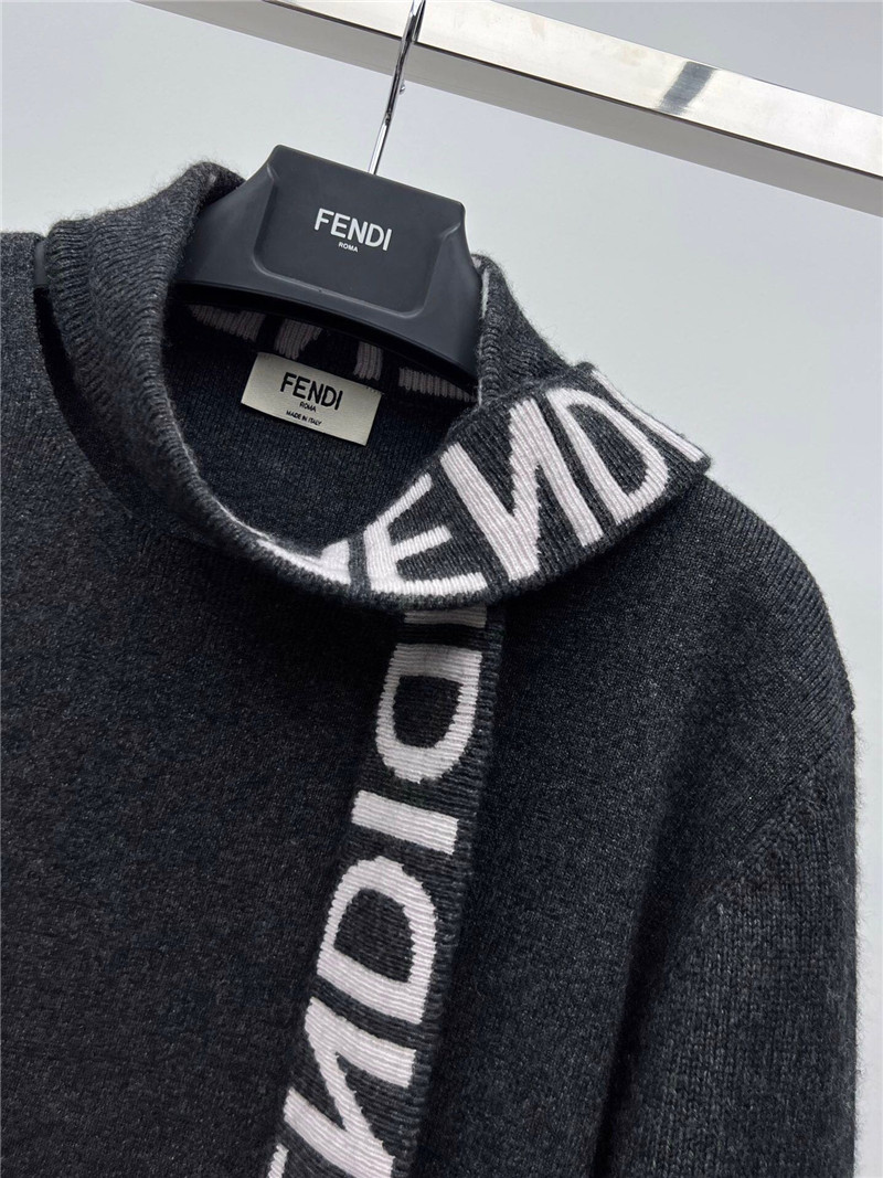 F**di logo ribbon wool sweater black