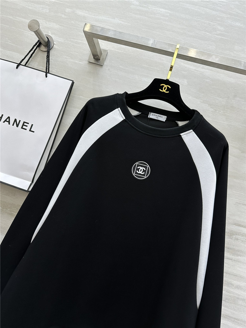 Ch**el patchwork loose fleece sweatshirt black