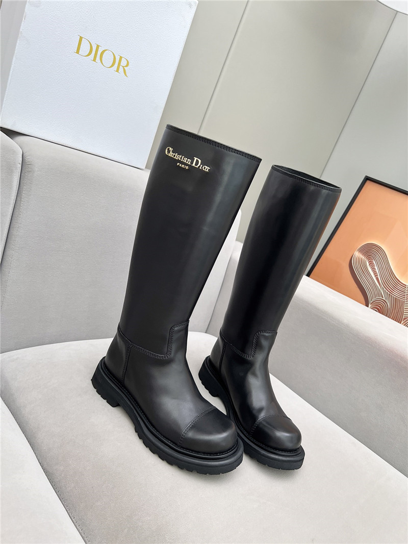 D10r d-scots boots