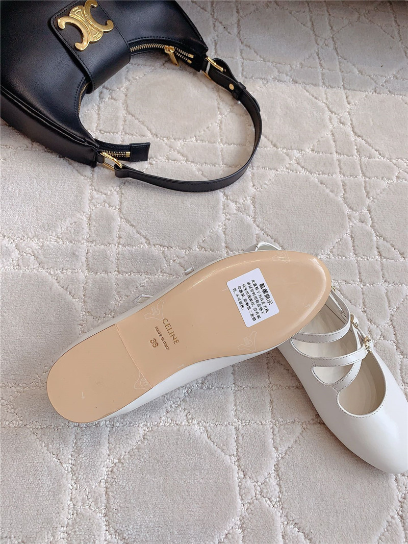 Ce1i*e babies ballerinas white patent calfskin
