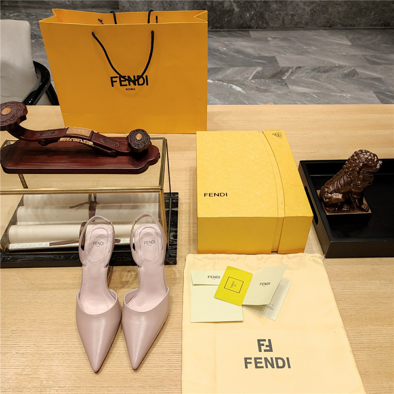 F**di first leather sculpted-heel pumps pink
