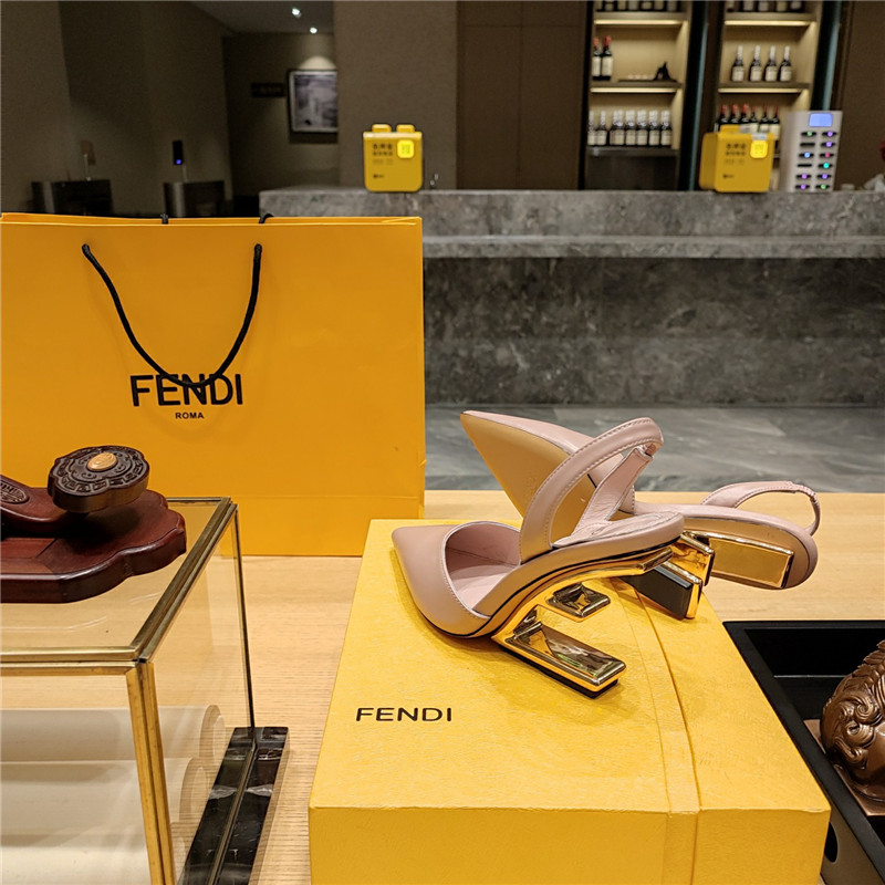 F**di first leather sculpted-heel pumps pink
