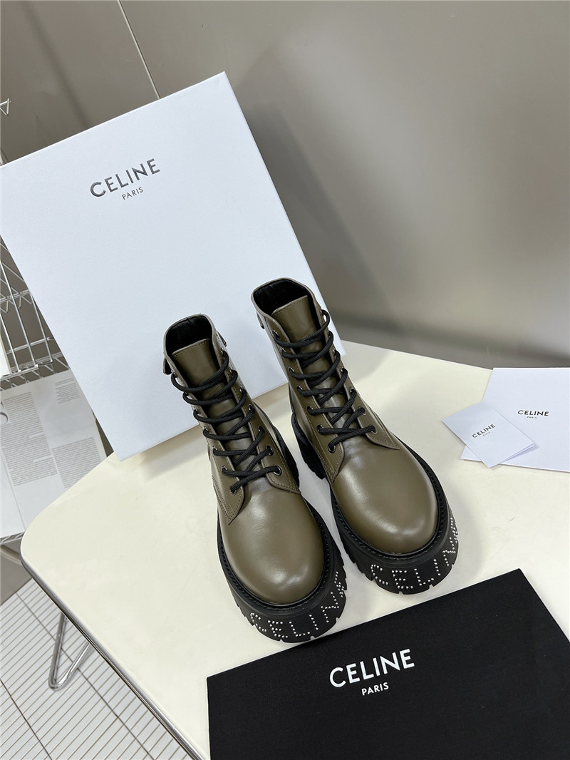Ce1i*e margaret green double buckle ankle boots