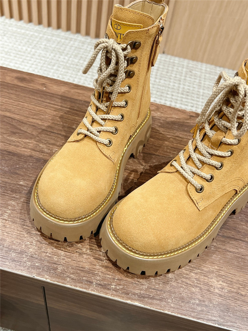 Va1e*ntin0 vlogo suede lace-up platform boots