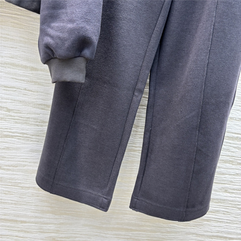 L0ew* casual sports suit