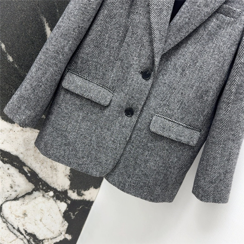 D10r herringbone wool blazer