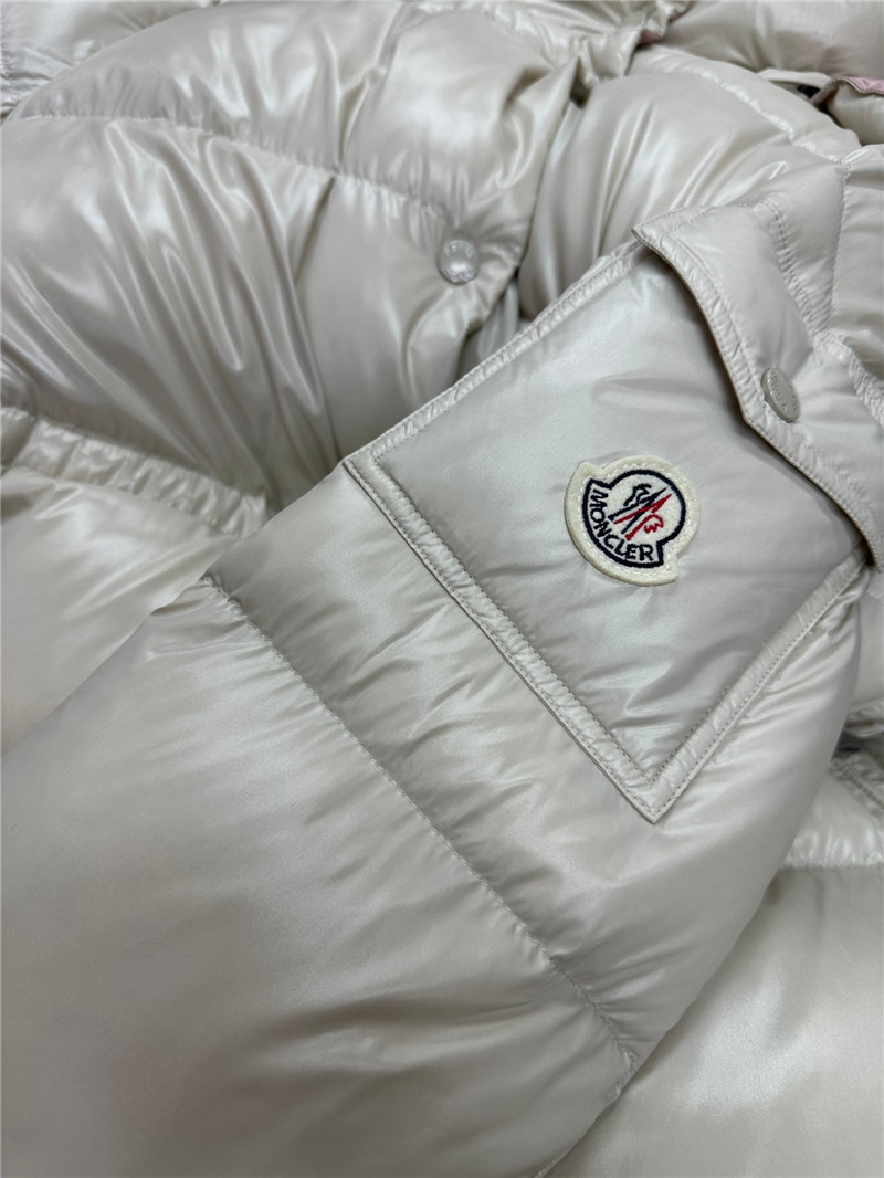 Moncler popular down jacket