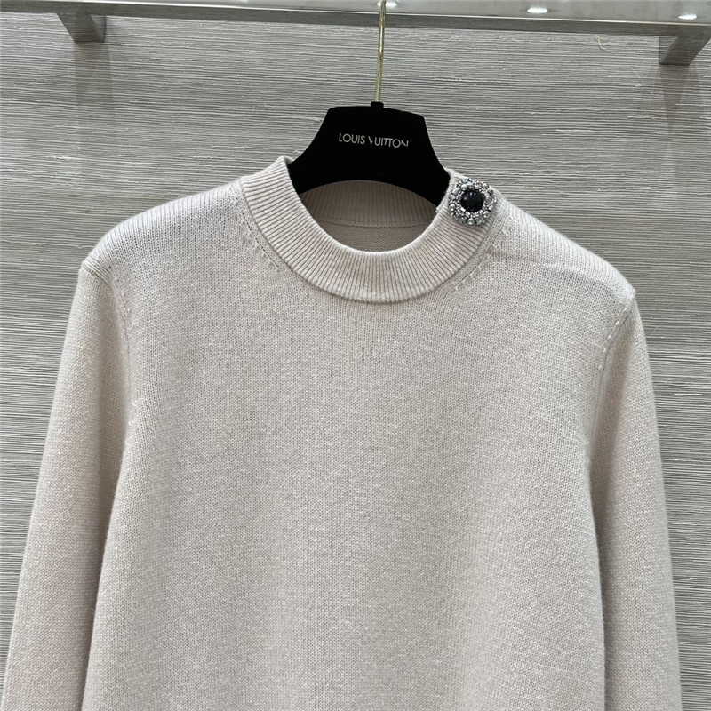 LV Pin Cashmere Sweater Off-White