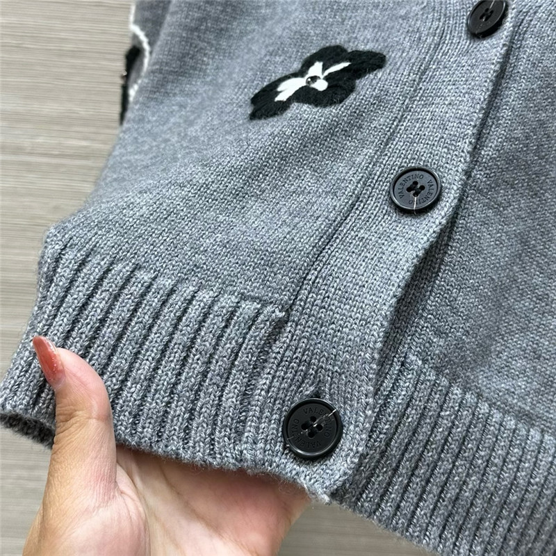 Va1e*ntin0 cropped floral cardigan grey
