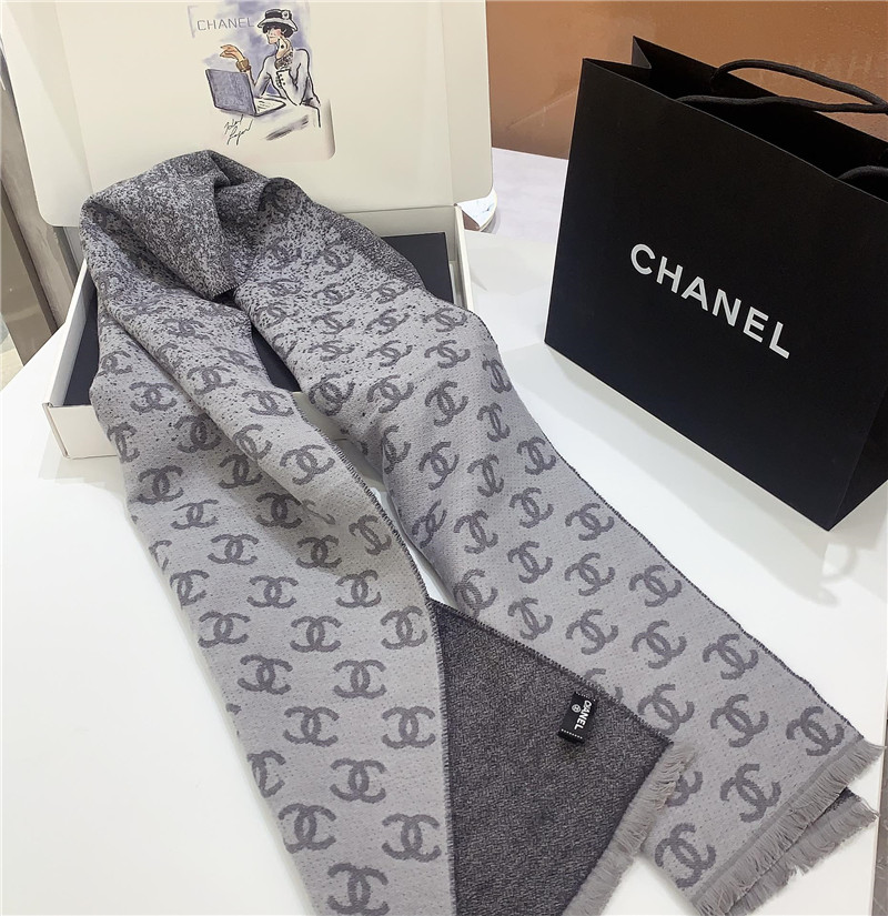Ch**el gradient grey scarf