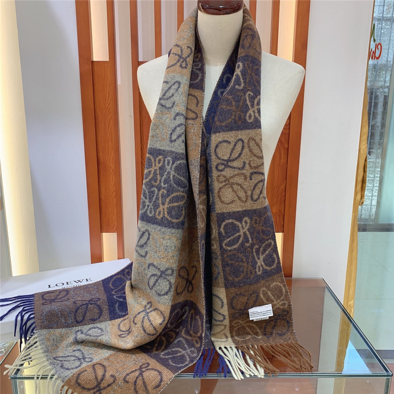 L0ew* two tone checkerboard scarf