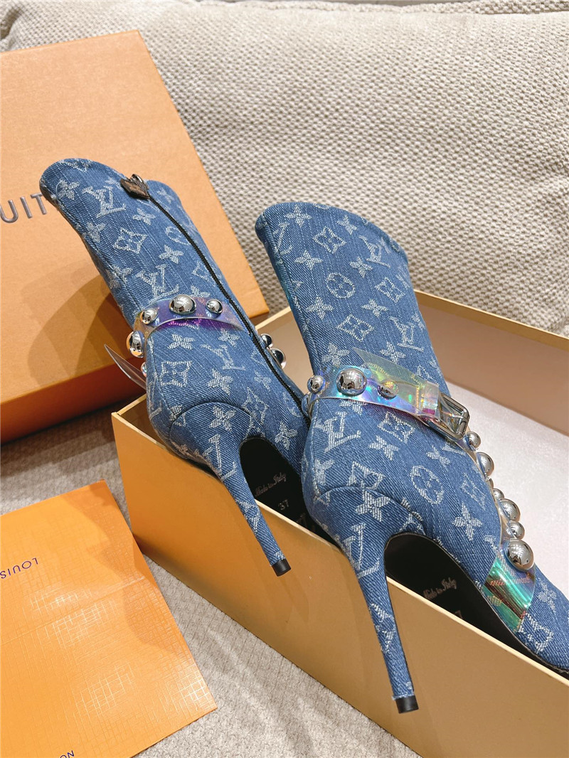 l0vis Vvtt0n denim monogram boots