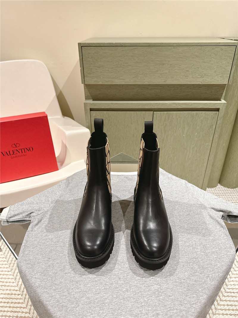 Va1e*ntin0 vlogo chelsea boot