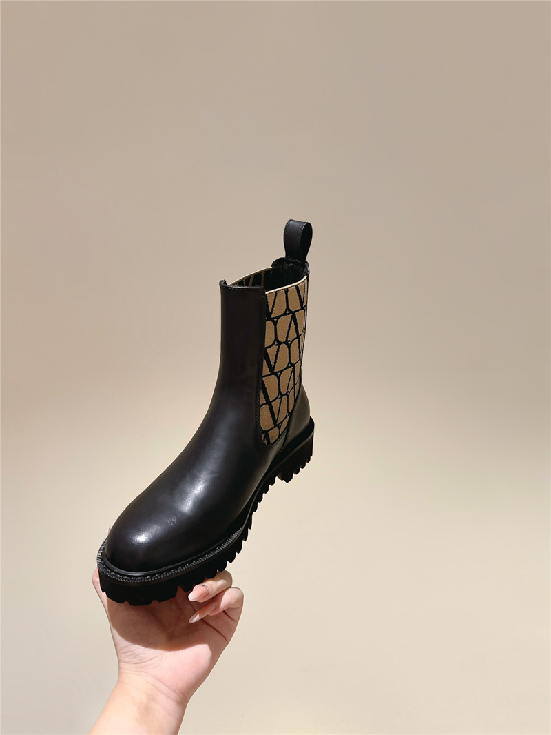 Va1e*ntin0 vlogo chelsea boot