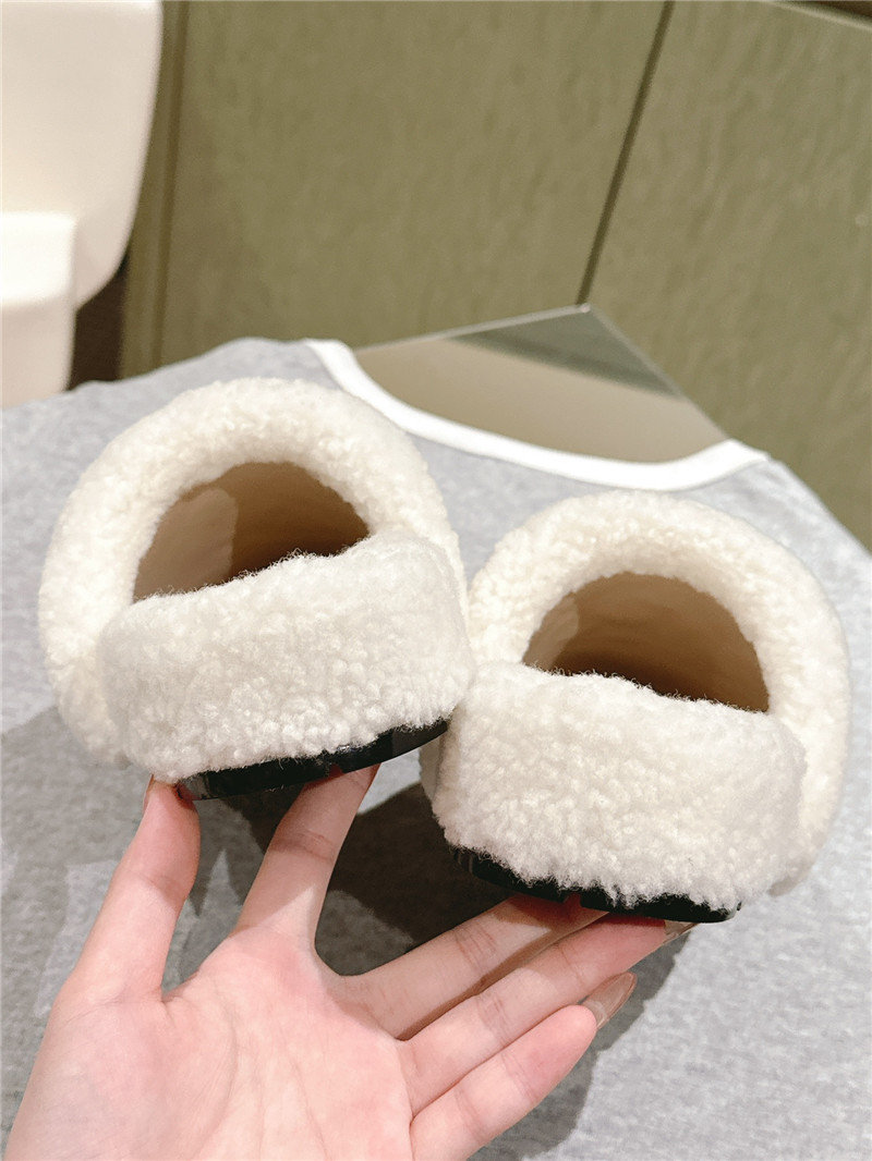 b0tt*ga Ven*ta brown suede fur reggie slippers