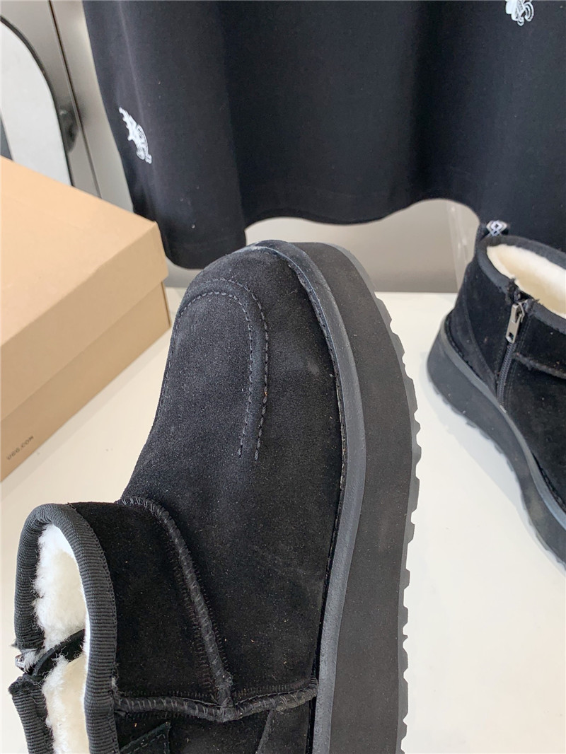 UGG Ultra Mini Platform Boots in Black