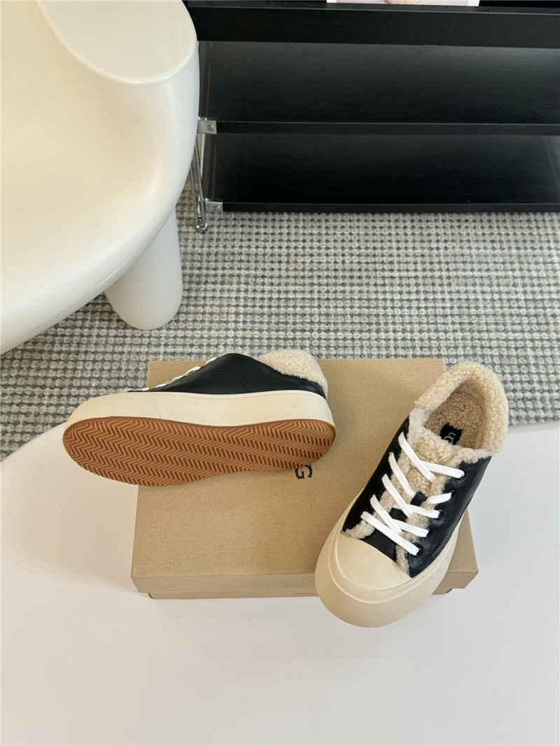 UGG Women’s Sneakers Sale