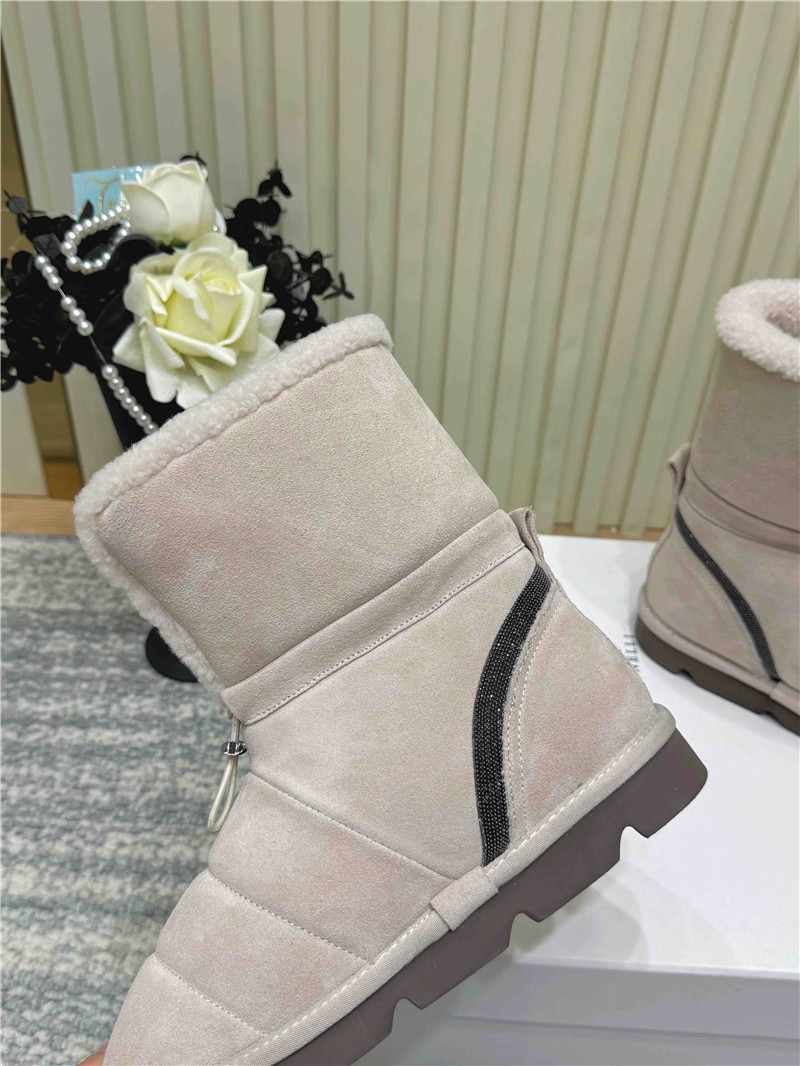 BC Beige Suede Leather Snow Boots