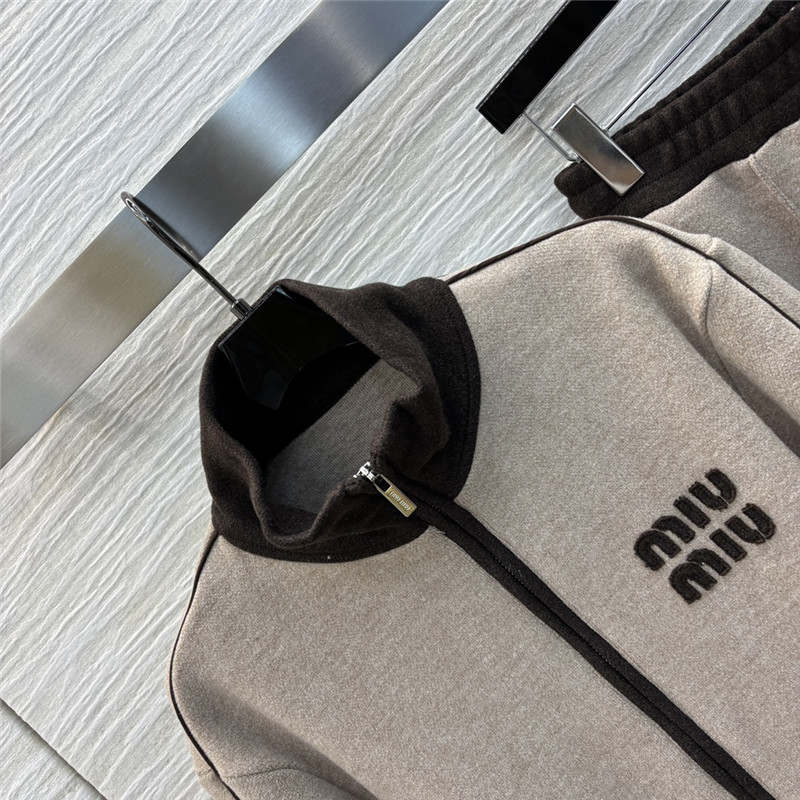 M1um1u zipper jacket + casual pants set