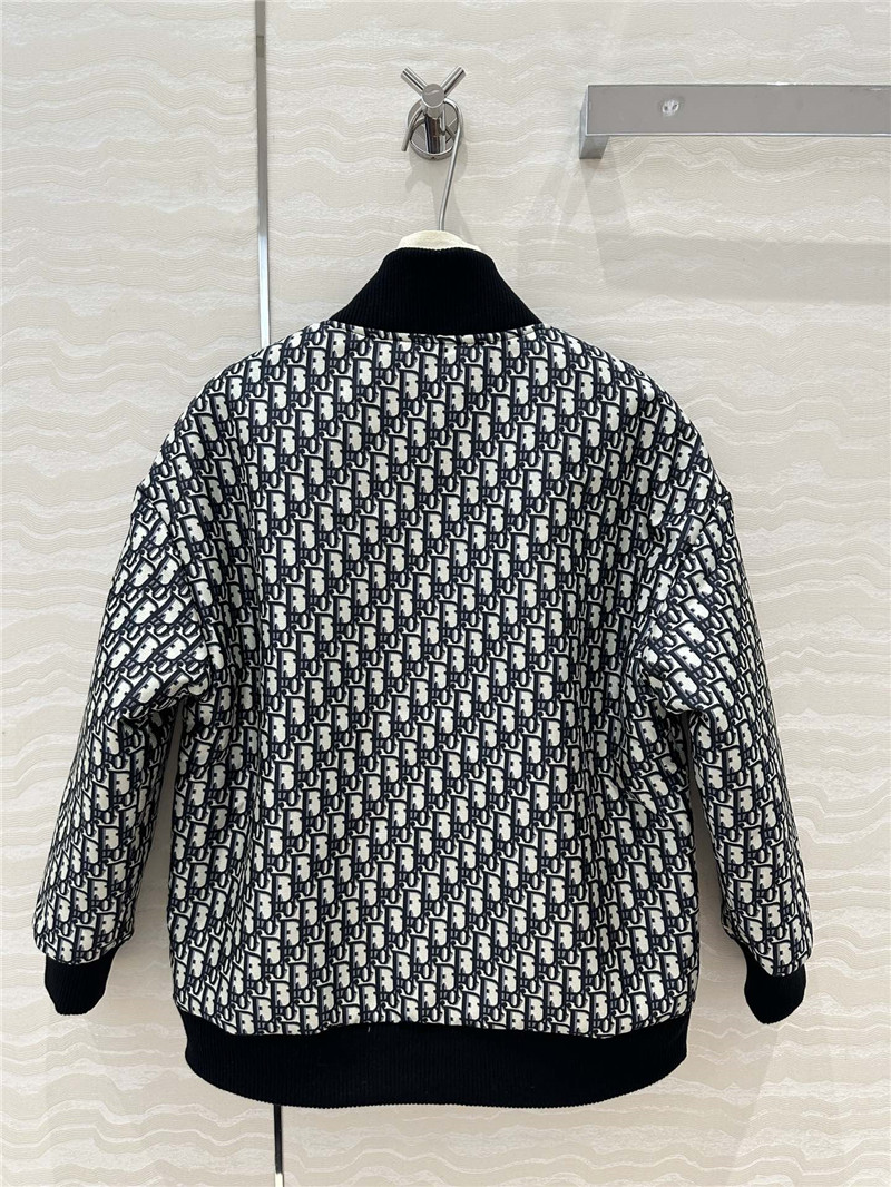 D10r padded bomber jacket