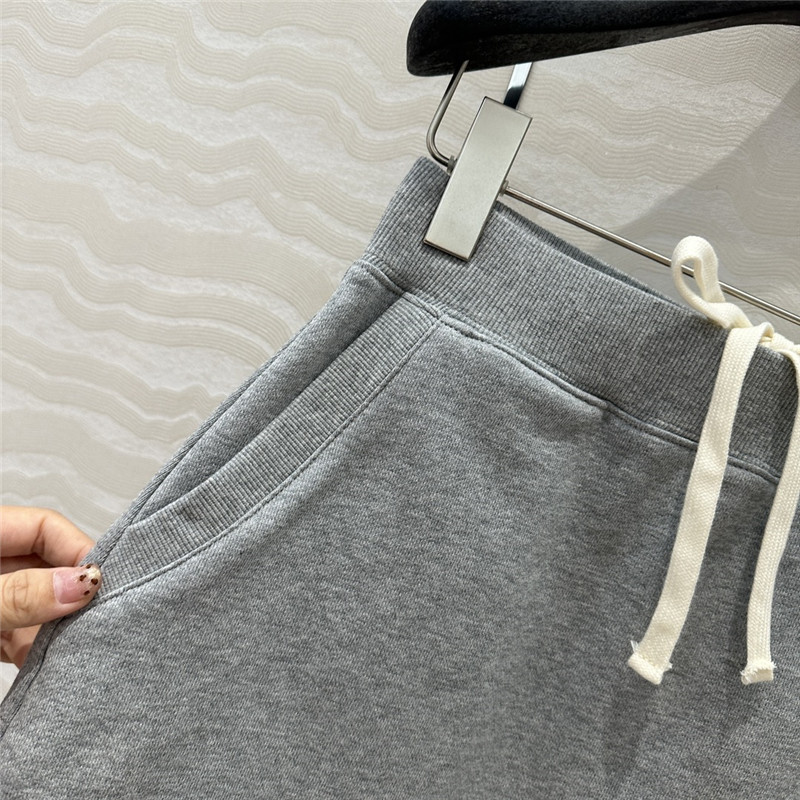 M1um1u short skirt