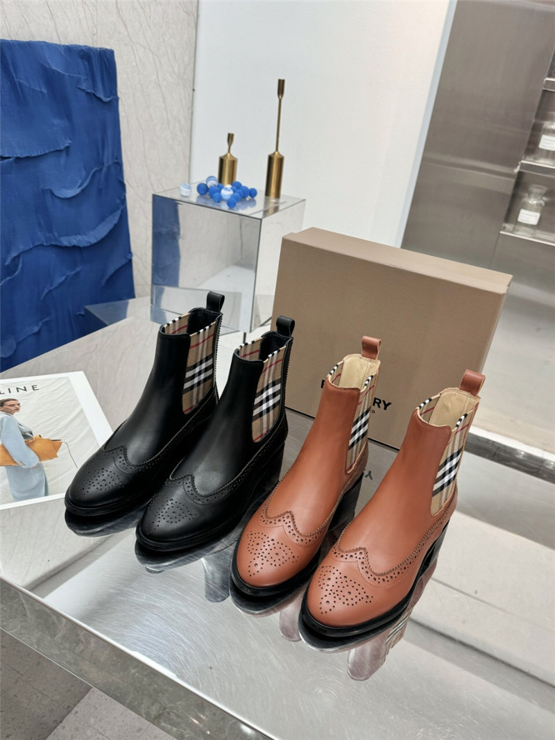 Bv*b*rry vintage check chelsea boots in brown