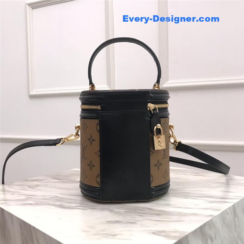 l0vis Vvtt0n lv vanity case bag