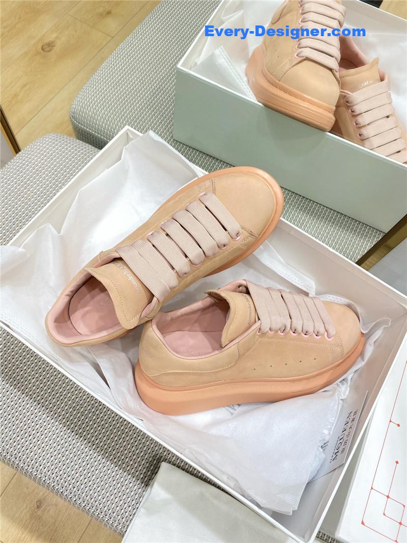 a1exa*der Mcqv*en macaron frosted sneakers