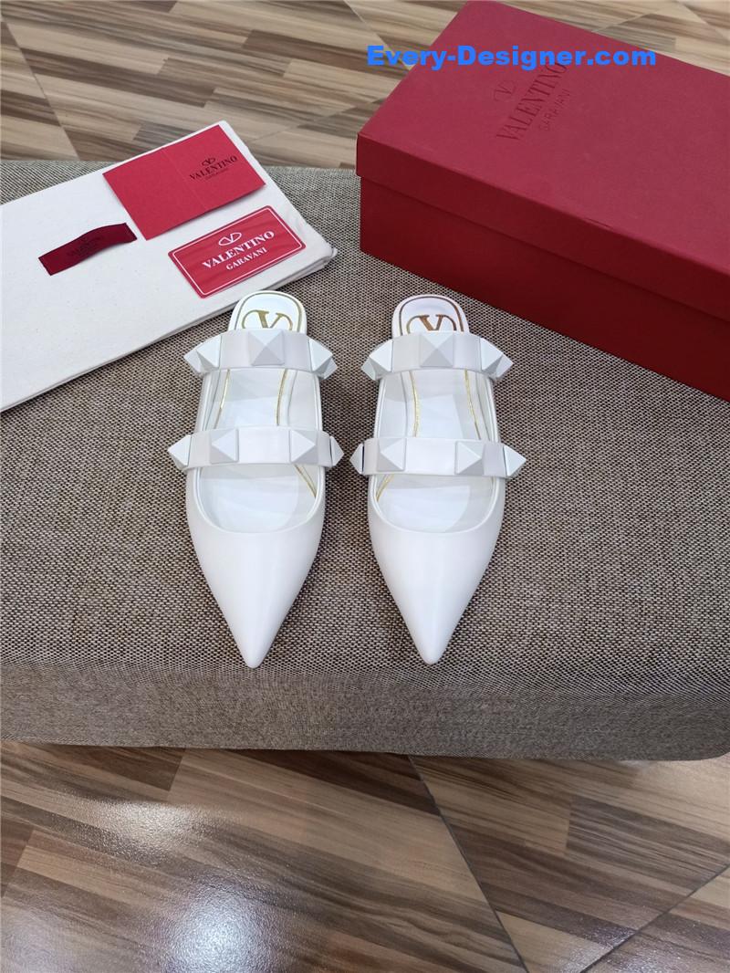 Va1e*ntin0 logo bronzing sandals