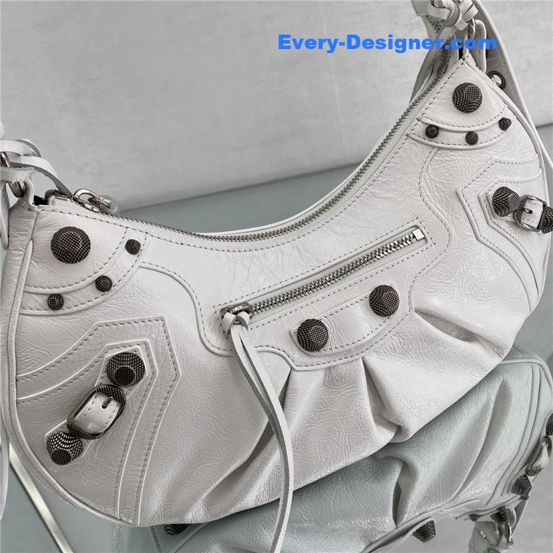 Ba1en*iaga le cagole leather shoulder bag
