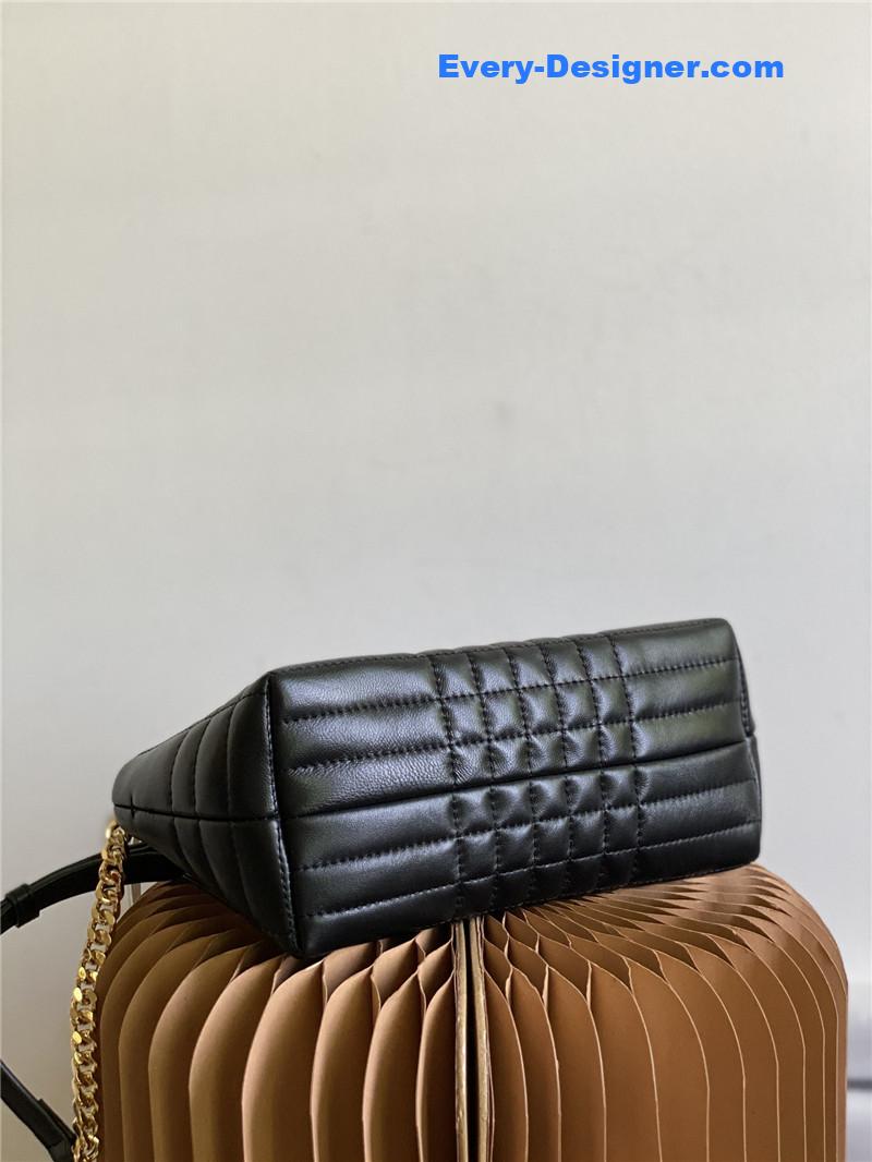 Bv*b*rry lola rose bag