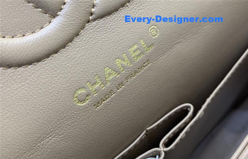 Ch**el classic cf 2.55 burgundy bag