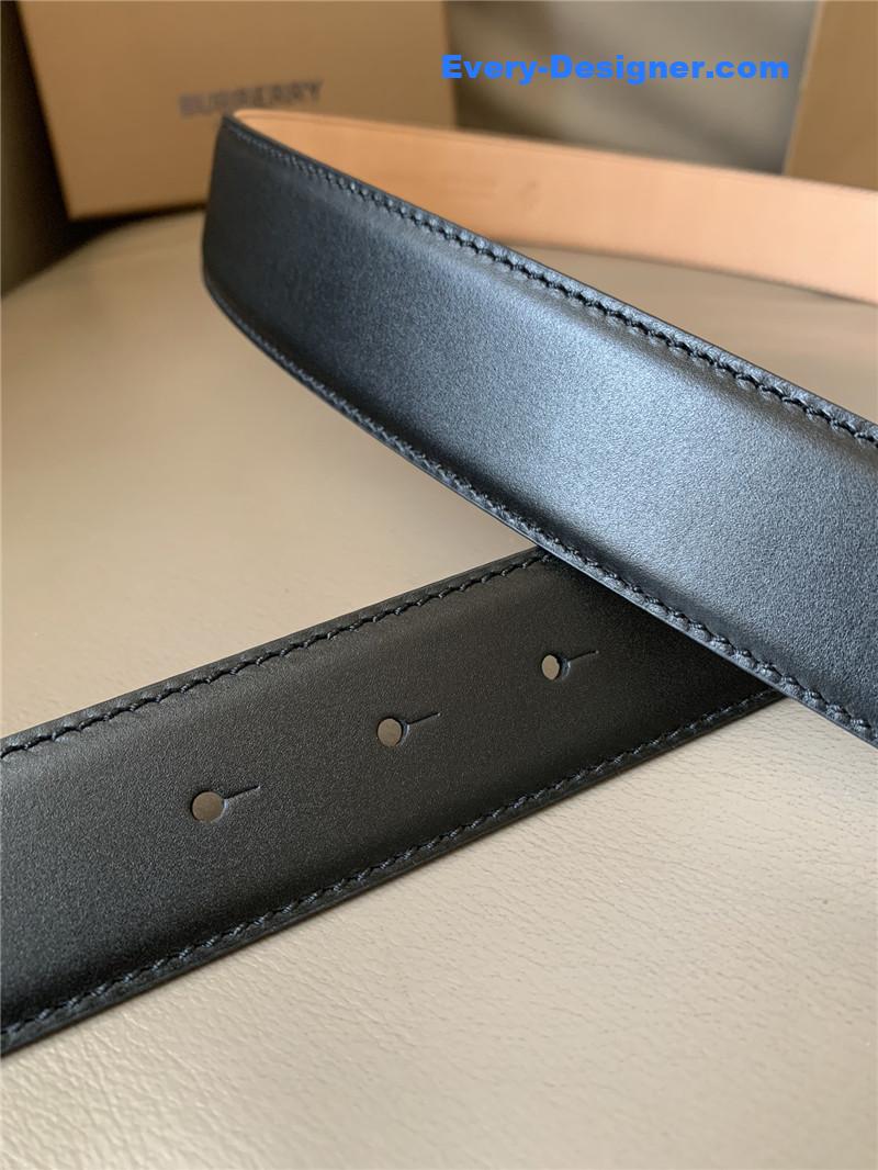Bv*b*rry b buckle belt