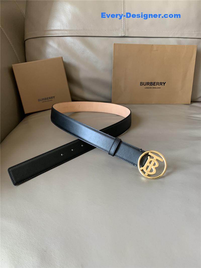 Bv*b*rry b buckle belt
