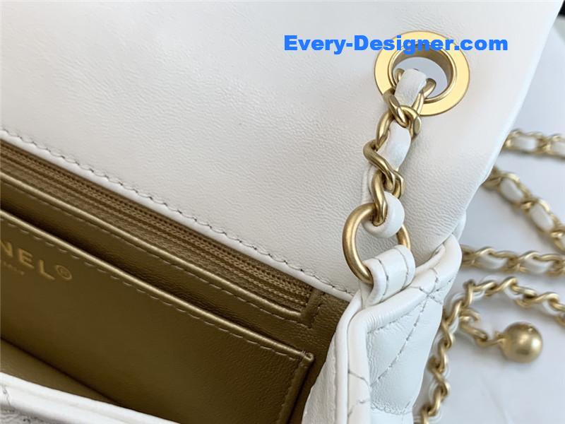 Ch**el flap bead chain bag