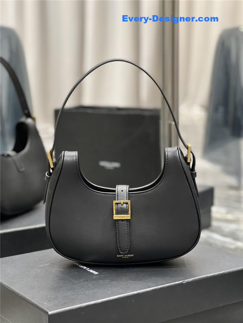 Y51 black hobo bag