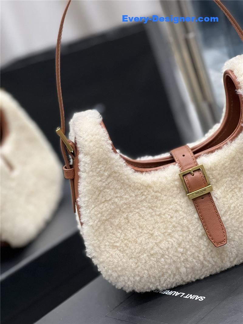 Y51 wool hobo bag